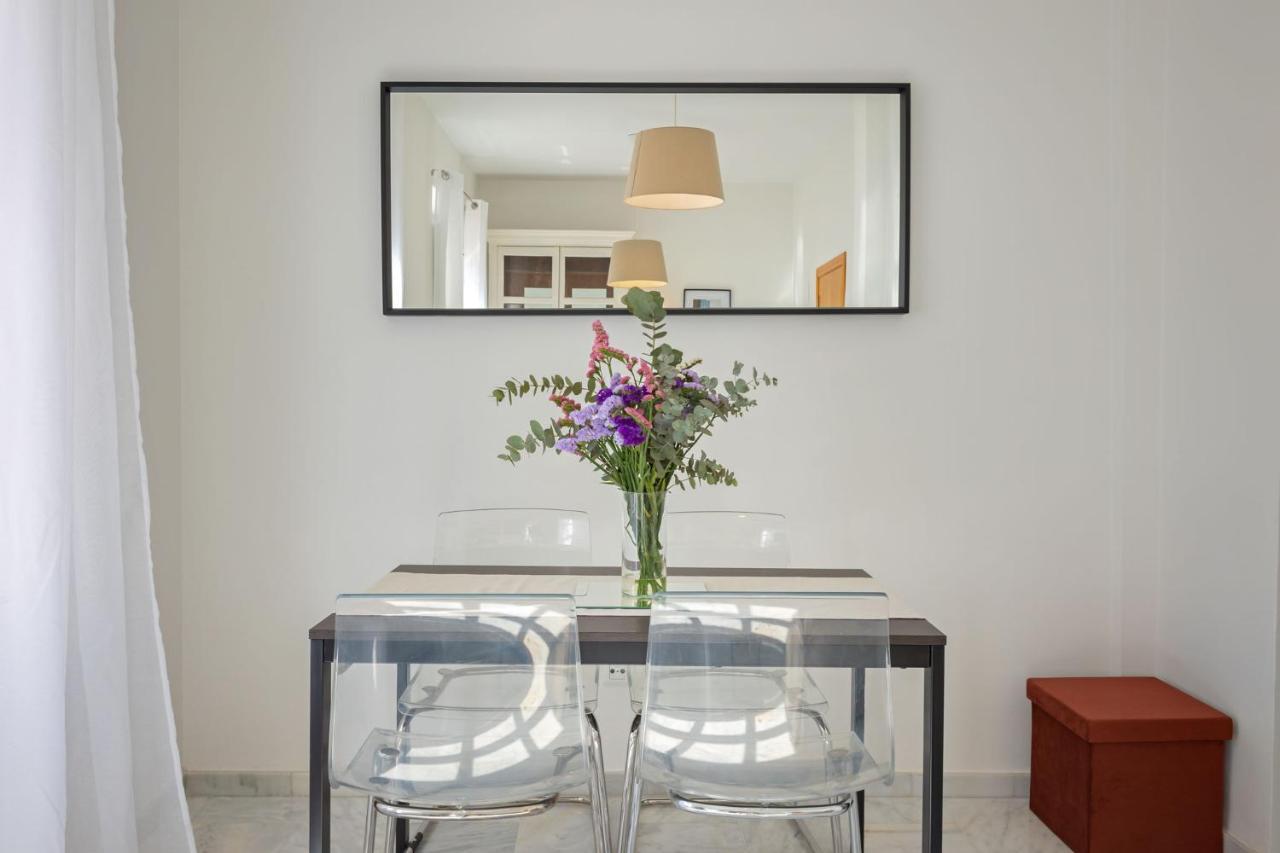 Muro City Center Suite By Valcambre Seville Exterior photo